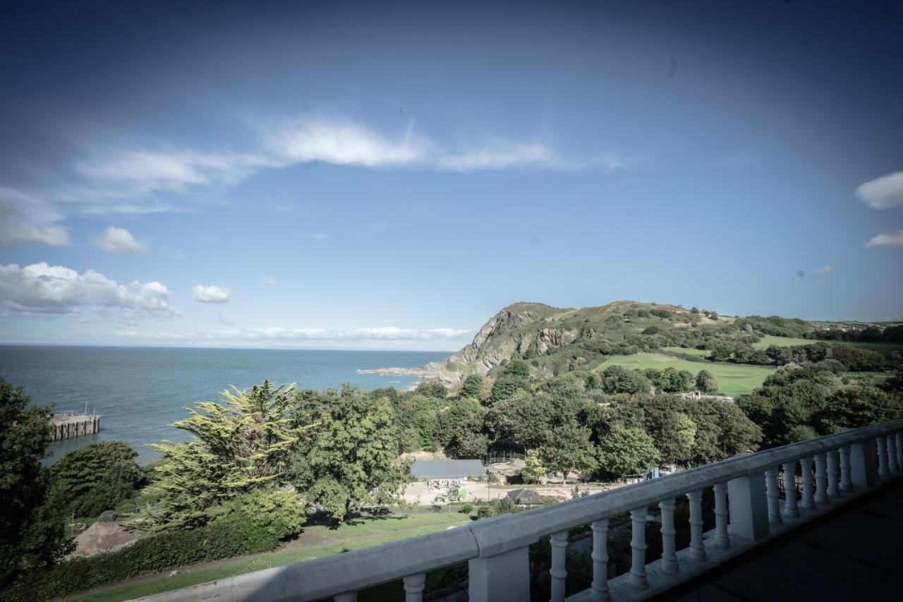 Victorian Penthouse With Panoramic Sea Views Lägenhet Ilfracombe Exteriör bild
